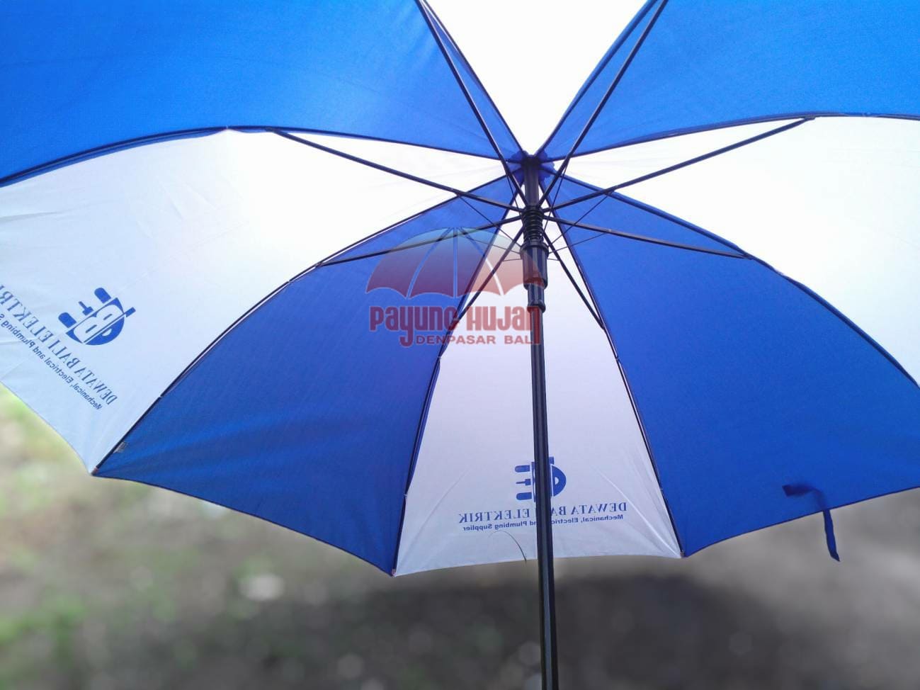 payung putih biru dewata bali elektrik
